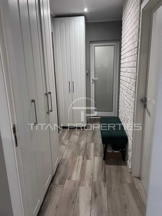 Продава се Тристаен апартамент в Пловдив, Кършияка - 120 кв.м за 1834 €/кв.м - Снимка #6