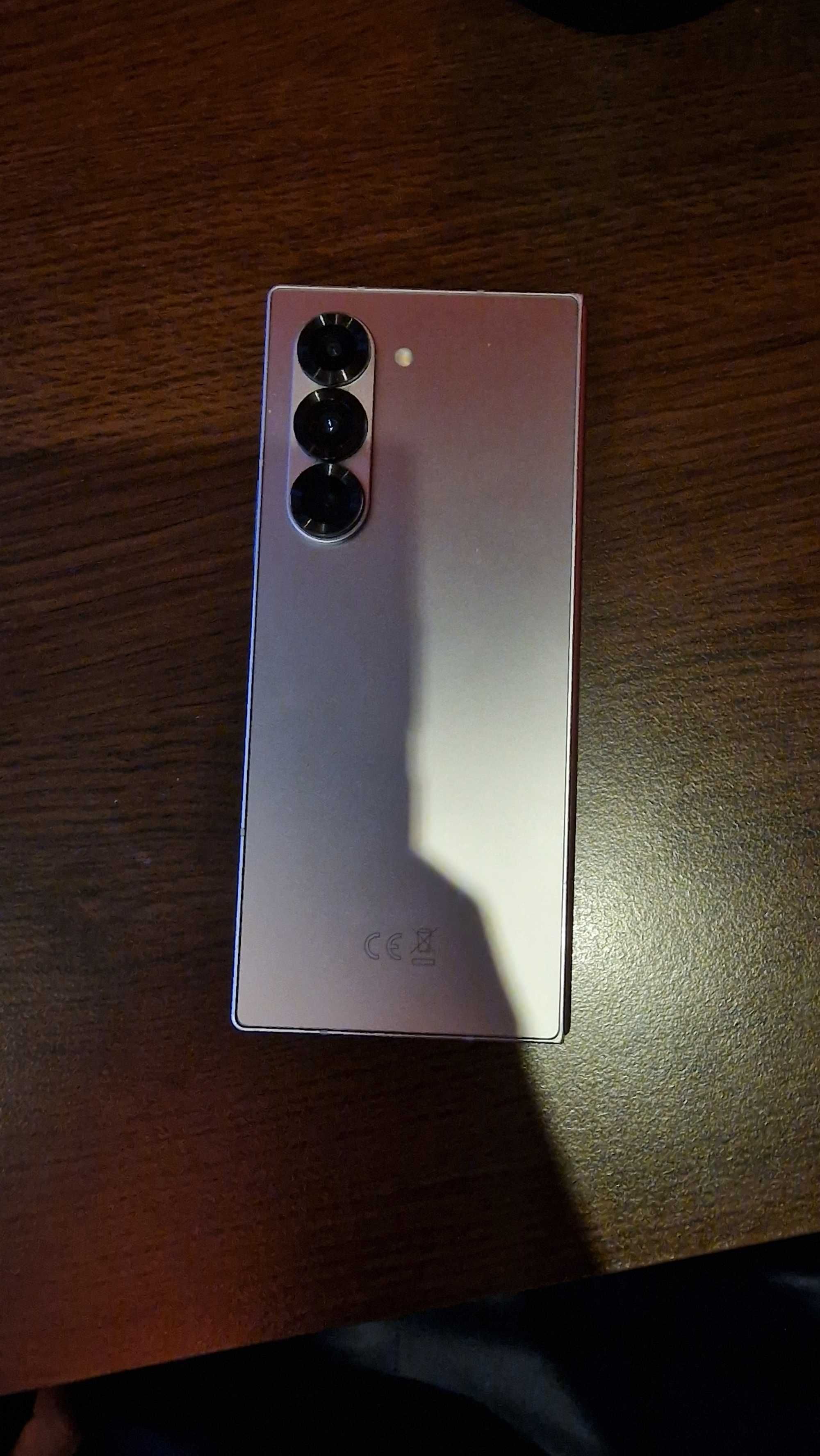 Samsung Galaxy Z Fold 6