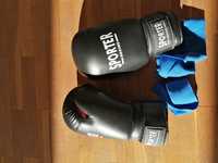 Боксови ръкавици с бинтовее