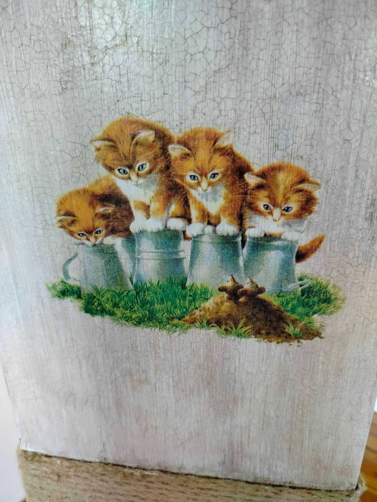 Котешка катерушка с къща, ПДЧ, ръчна декорация, УНИКАТ