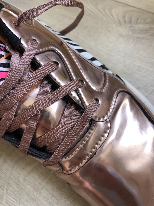 Дамски обувки