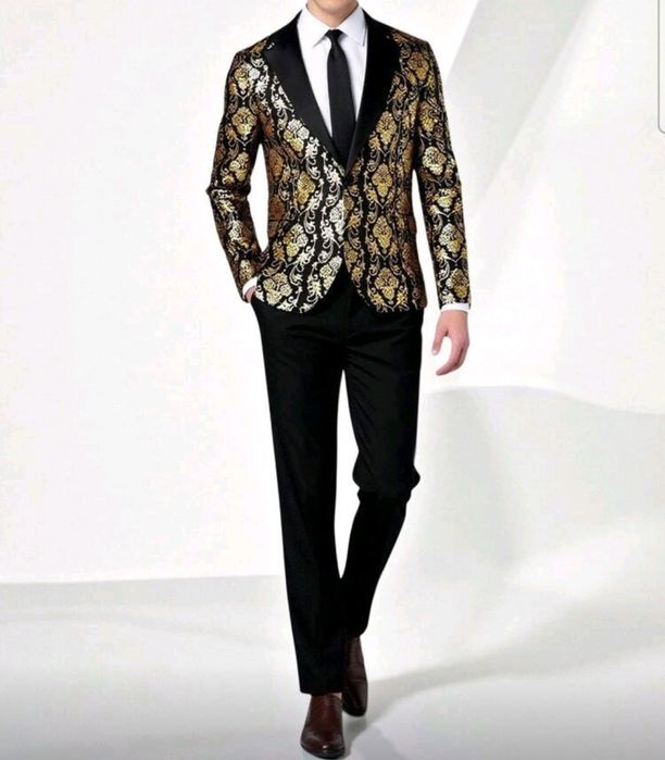 Costum elegant baiat nou