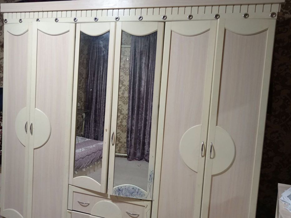 spalniy garnetur sotiladi kelishilgan xolda b/u