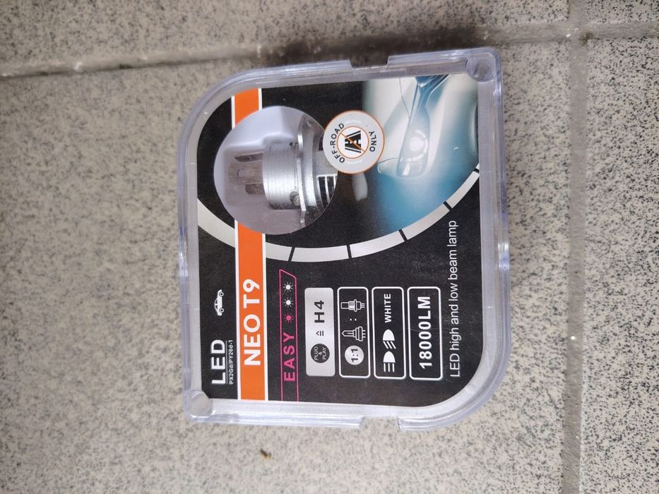 Лед лампа H4 продам