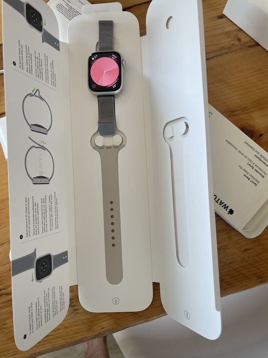 Apple Watch Series 8, 41mm cu factura