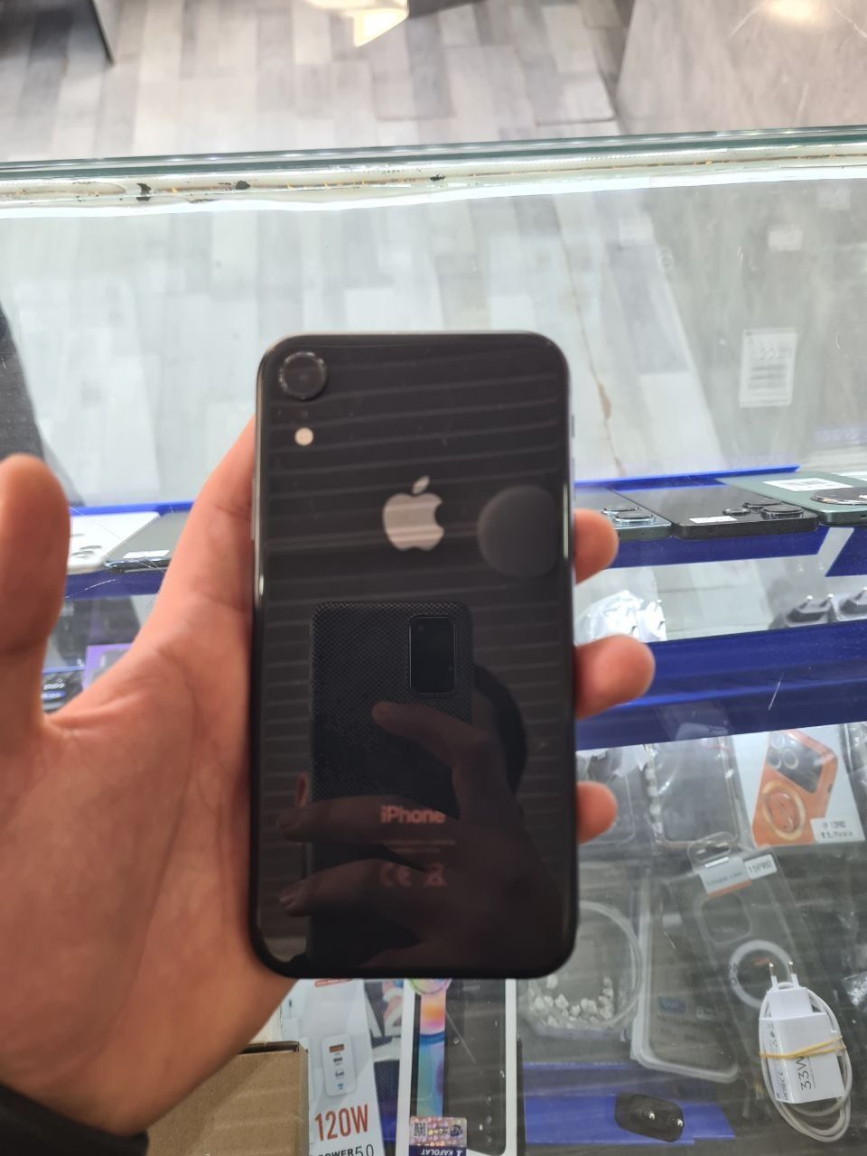 Iphone XR 64 gb holati zor