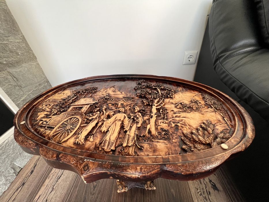 Японска помощна масичка