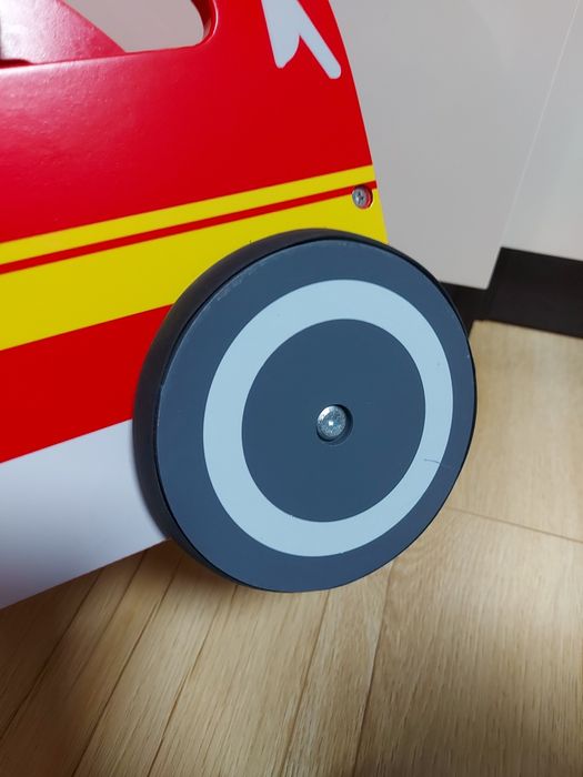 Masinuta ride on/push along