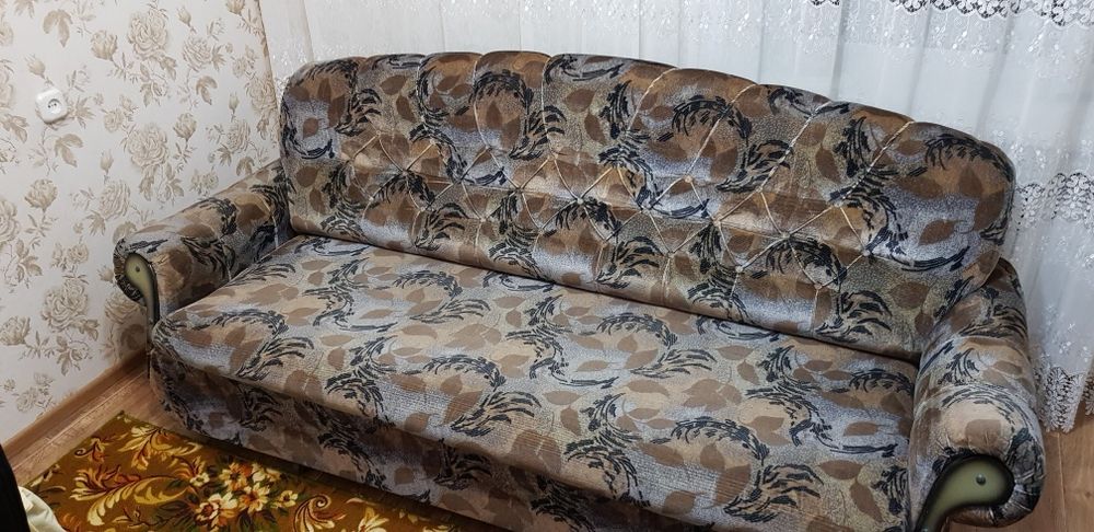 Продам раскладной диван в отличном состоянии