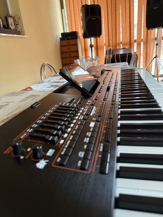 Korg Pa4x international 76key