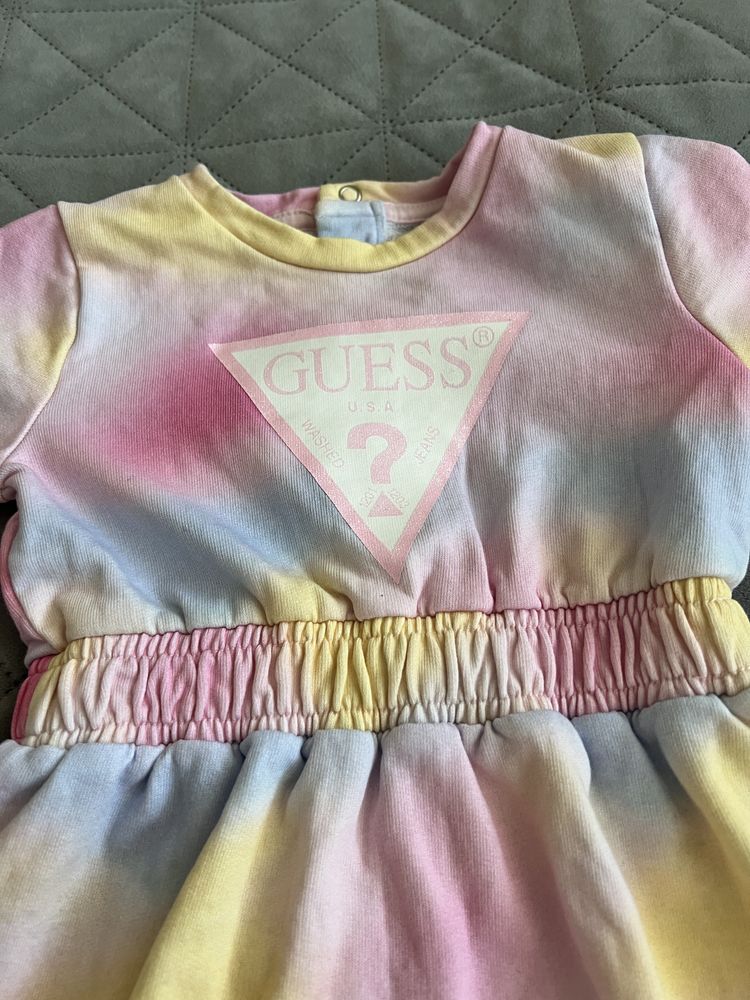 Бебешки комплект Guess