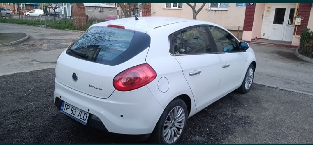 Vând Fiat Bravo 1.9 diesel