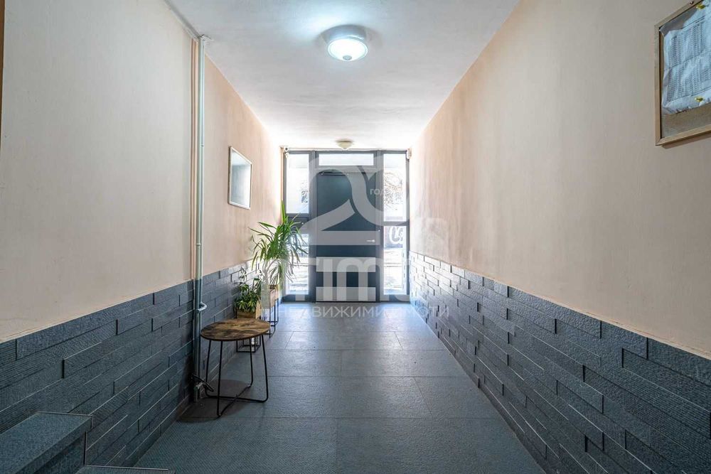 Продава се Тристаен апартамент в София, Медицинска академия - 77 кв.м за 4143 €/кв.м - Снимка #16