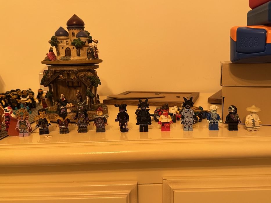 minifigurine anunt pt vanzare