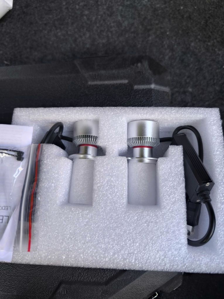 Лед крушки OSRAM h4