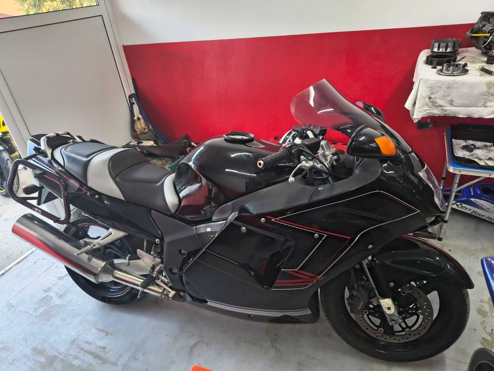 Honda CBR 1100 XX