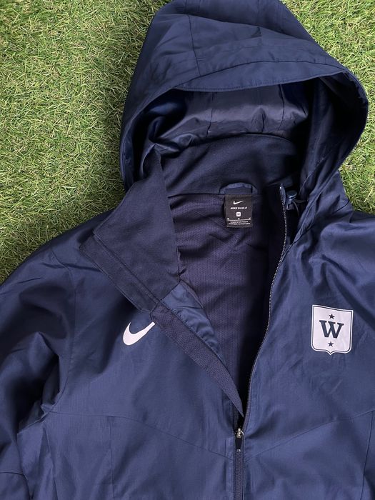 Мъжко горнище / ветровка : NIKE SHIELD M