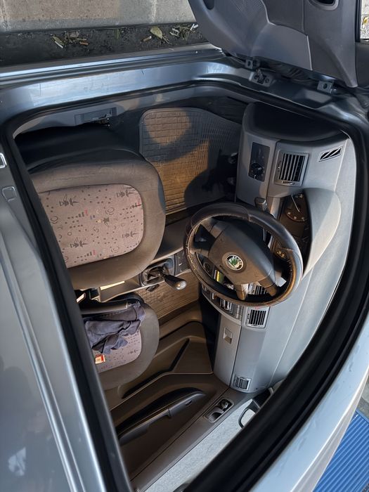 Skoda fabia 1 ..servo directie ,aer conditionat!!!