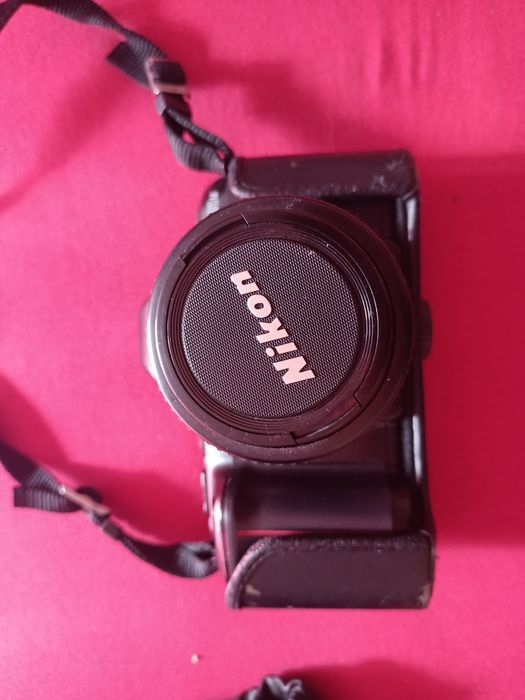 Aparat foto Nikon f-601m in stare perfectă