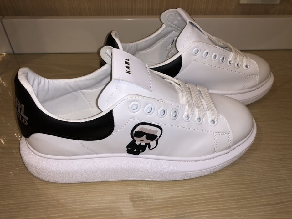 Karl Lagerfeld Pantofi sport superbi