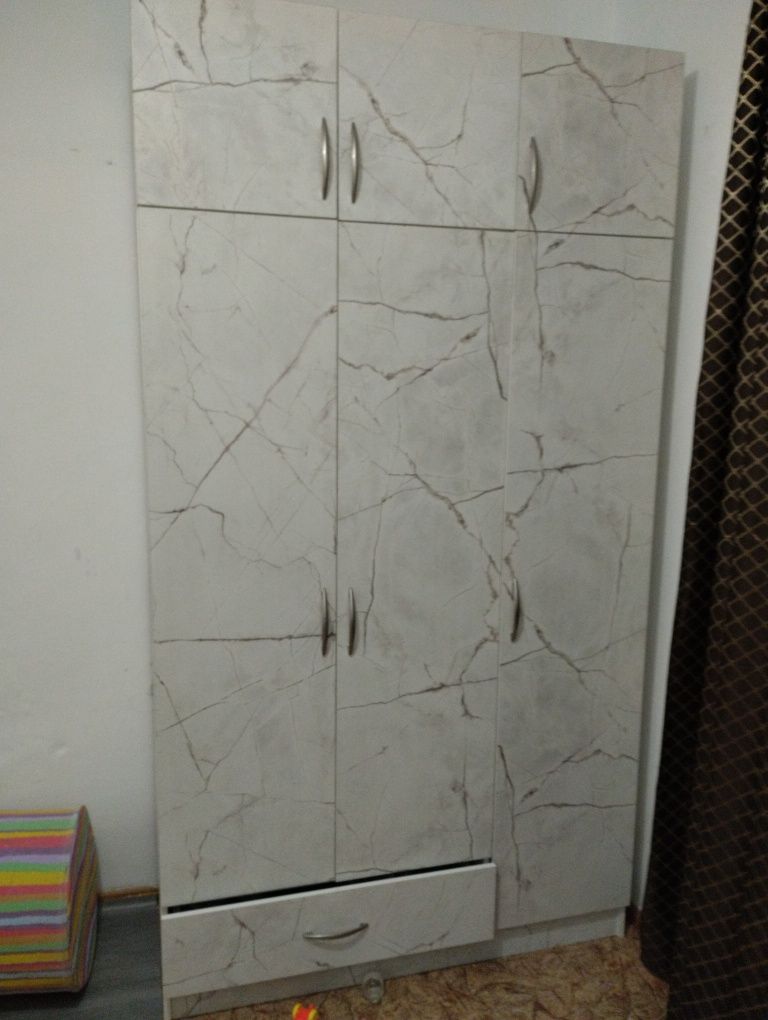 Продается шифонер
