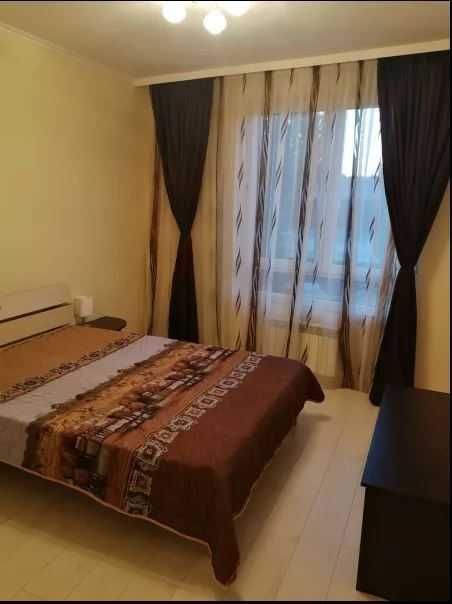 Дава се под наем Двустаен апартамент в София, Дианабад - 75 кв.м за 382.5 € - Снимка #2