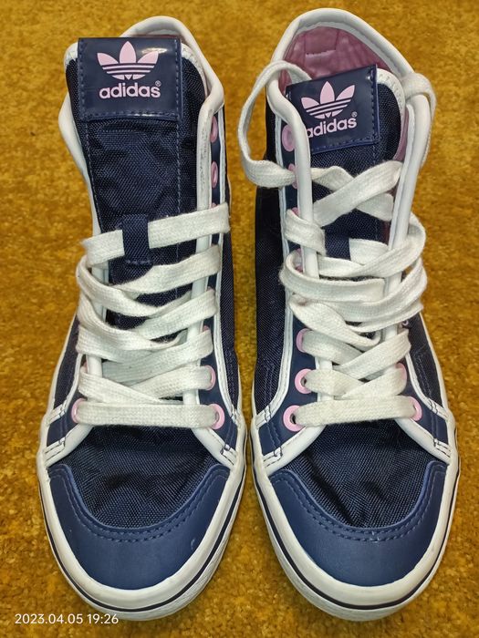 Teniși Adidas Nr 37,5