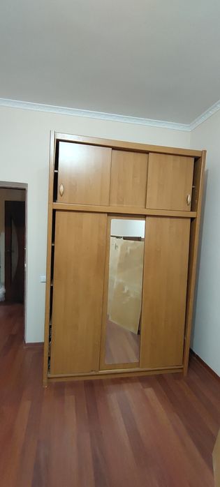 Продам шкаф купе
