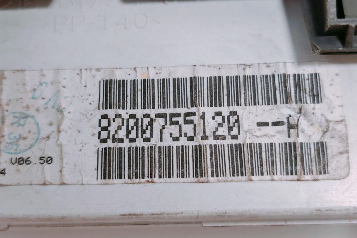 Display bord  8200755120A Renault Megane a 2-a generatie