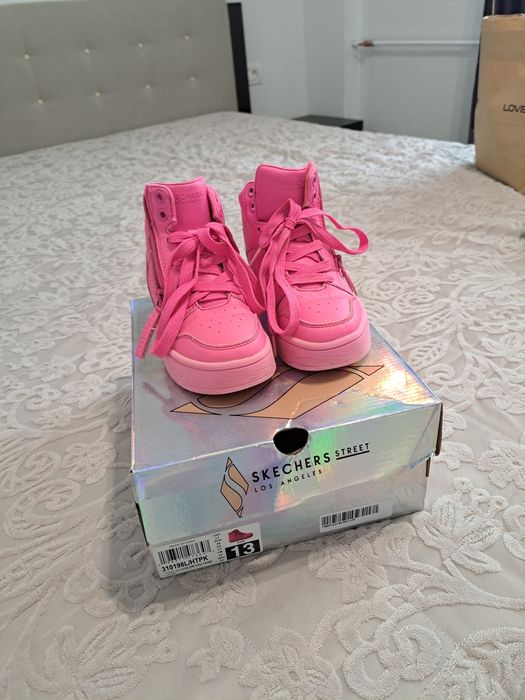 Adidasi Skechers, nr.30, 20cm.interior