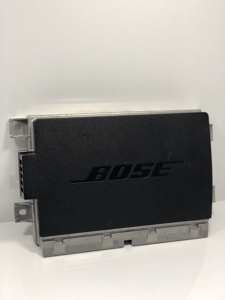 Усилвател BOSE 4M0035223C Audi Q7