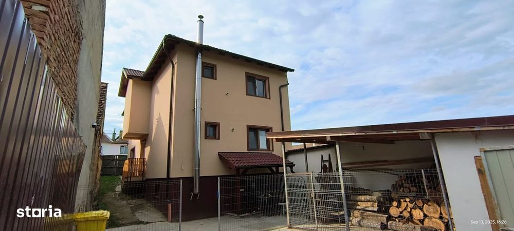 Casa noua cu etaj Poplaca (proprietar)