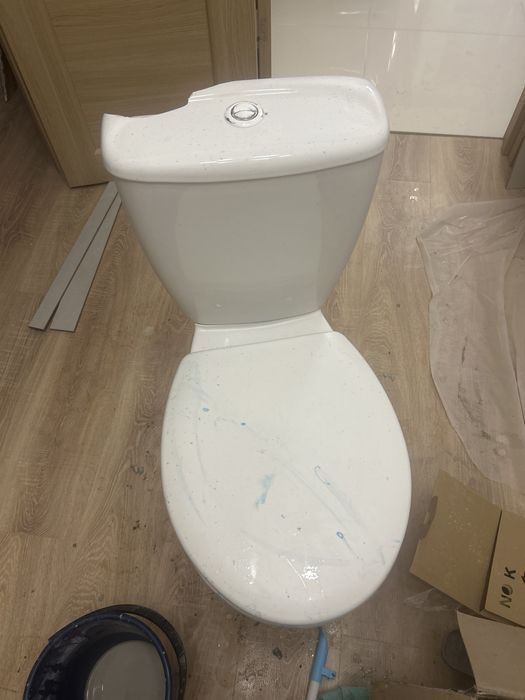 Унитаз с бочком б/у