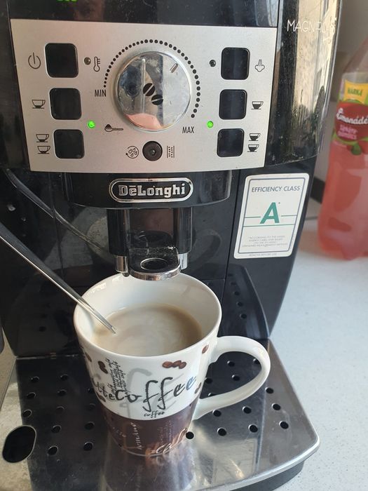 Espressor automat De'Longhi Magnifica S 1450W, 15 bar, 1.8 l