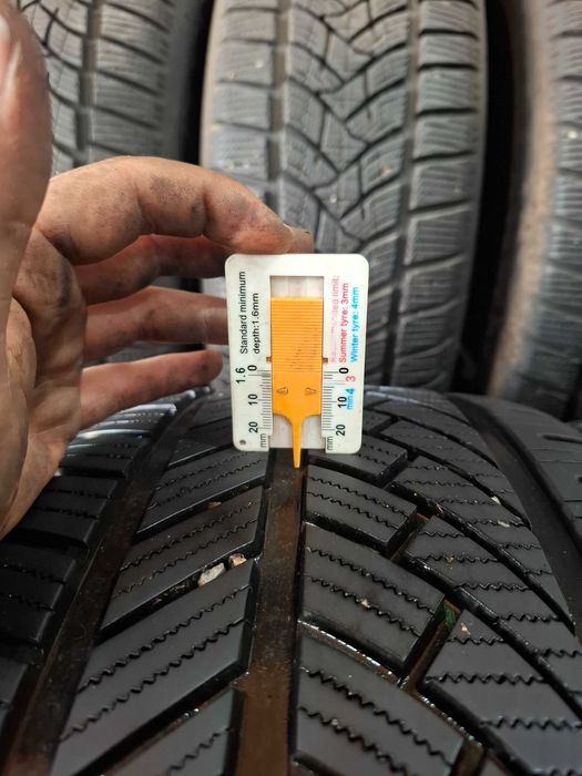 2 Всесезонни гуми Супериа 245/45/18 ДОТ24 7мм (безплатно поставяне)