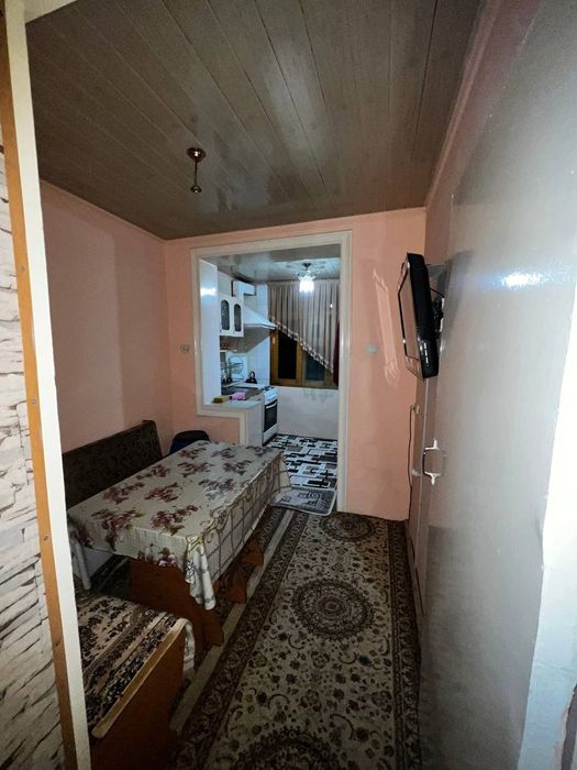 Продаётся 5 комнатная квартира