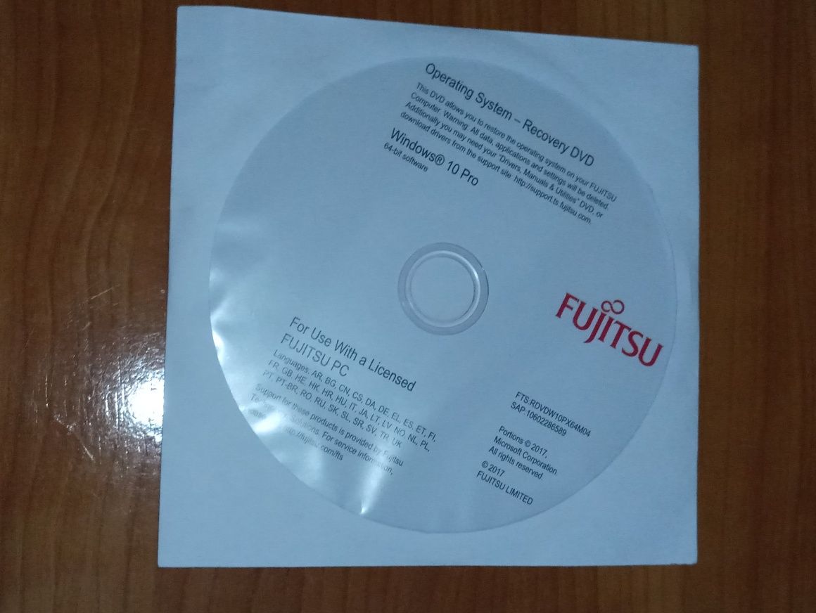 Cd restaurare Fujitsu 10 pro 64biti