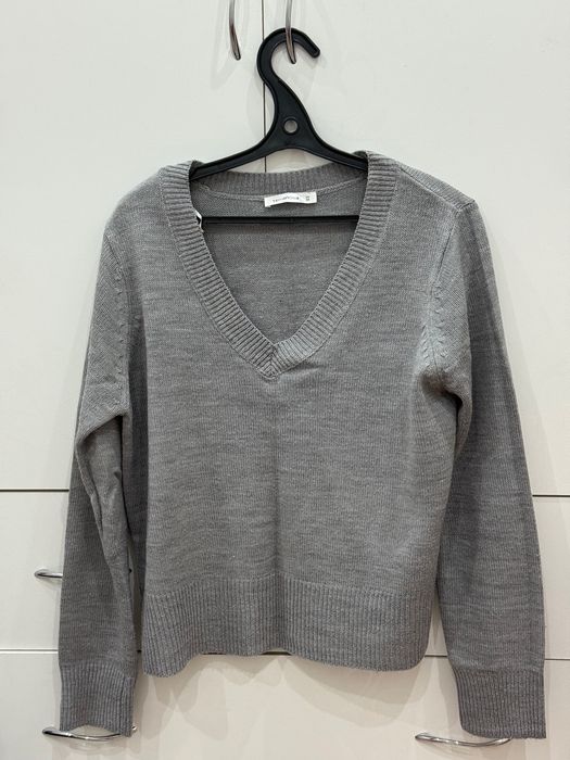 Осенний серый свитер