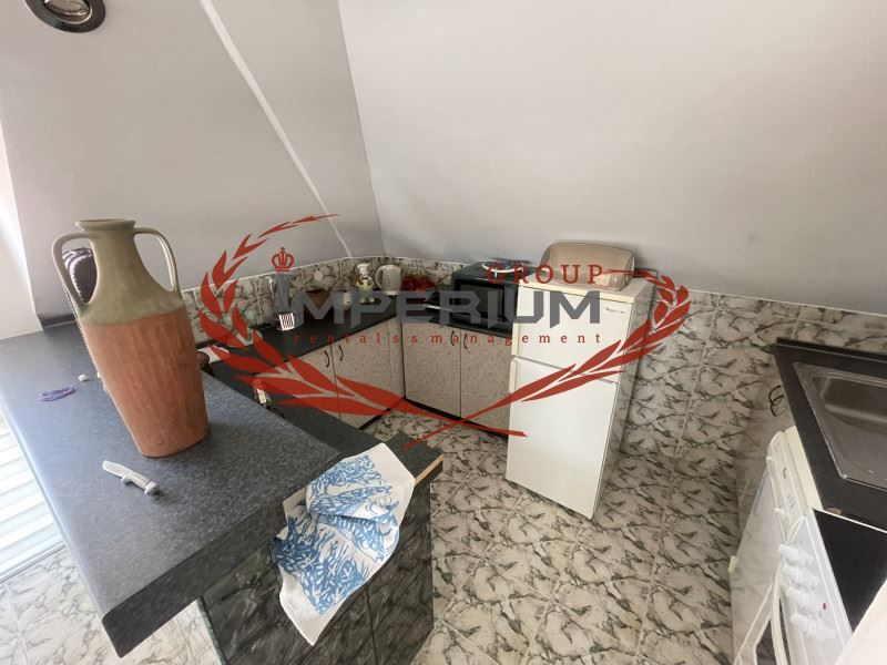 Дава се под наем Тристаен апартамент в Варна, Цветен квартал - 85 кв.м за 708.9 € - Снимка #8