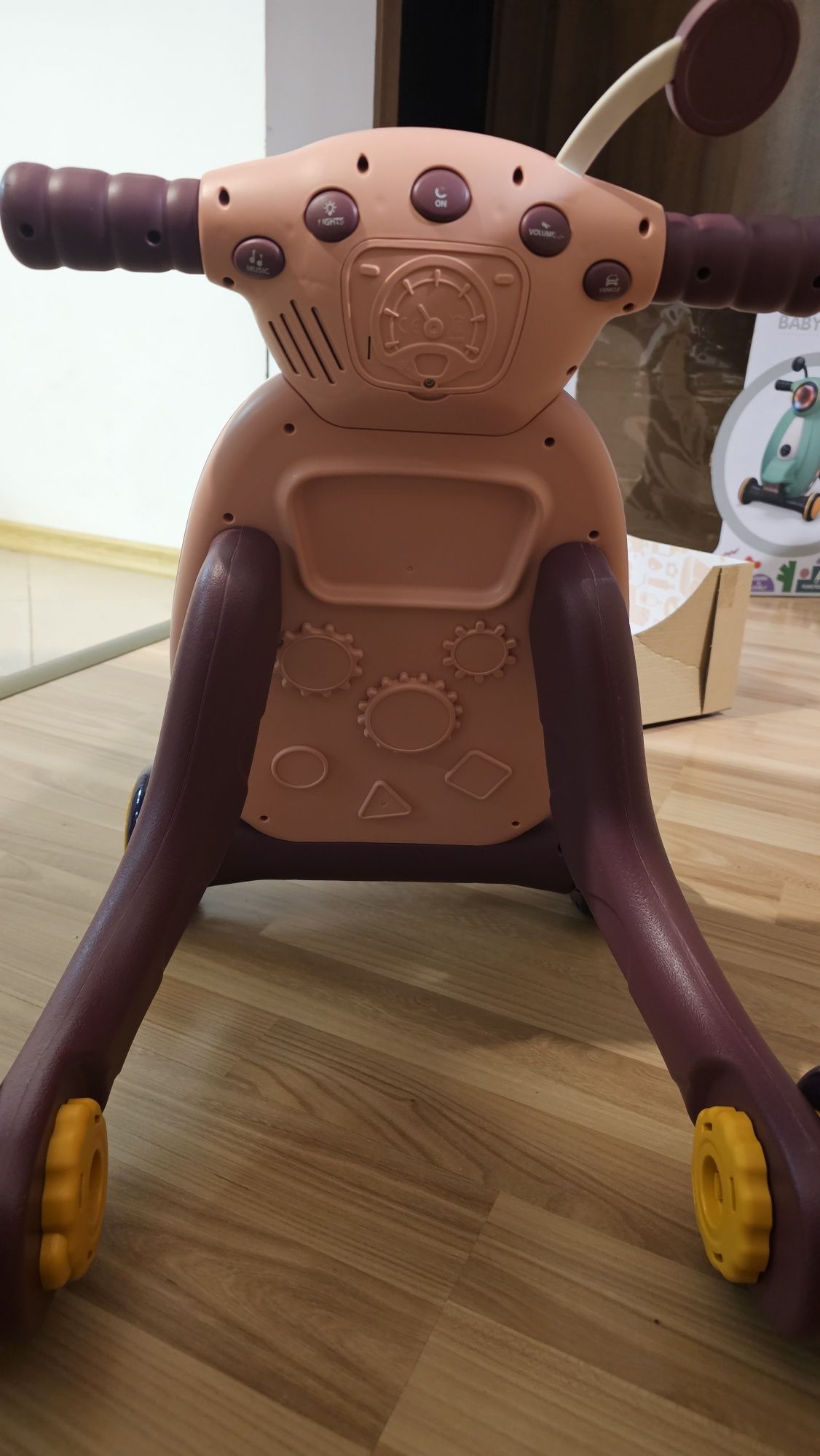 Музикална играчка за прохождане Baby Walker