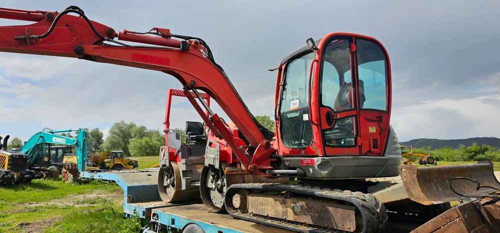 JCB CTS 8050 Mini excavator pe șenile