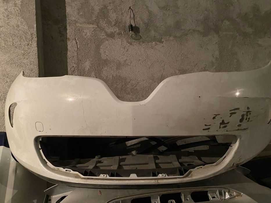 Bara fata renault zoe
