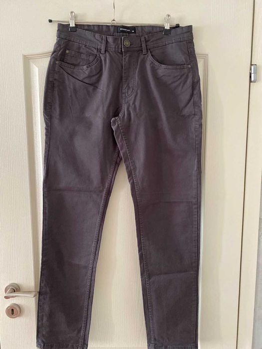 Нов спортен панталон Reserved сив