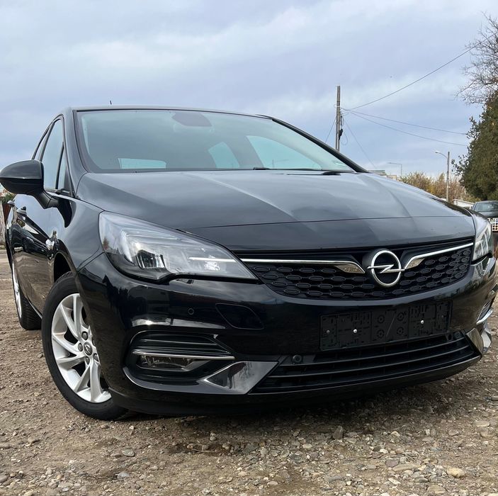 Opel Astra 1.2 Benzină