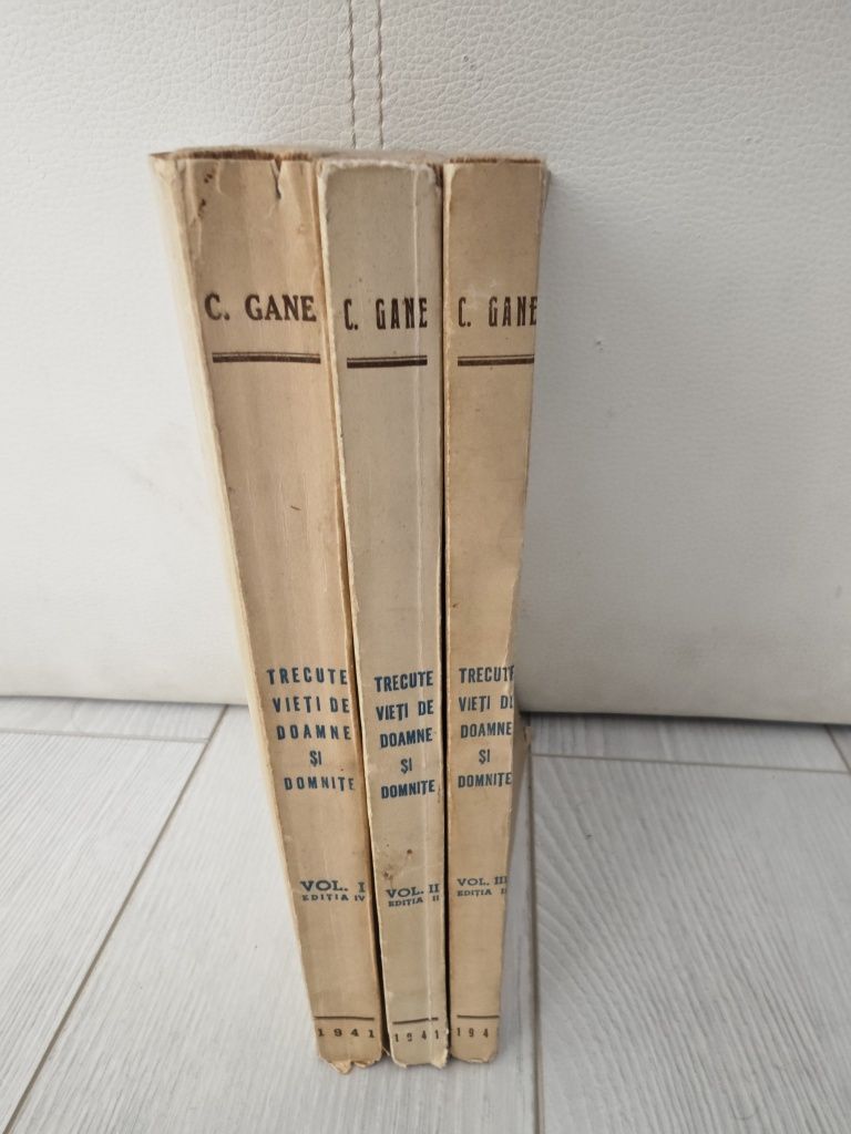 Set complet, Trecute vieți de doamne și domnițe, Gane, 1941, autograf