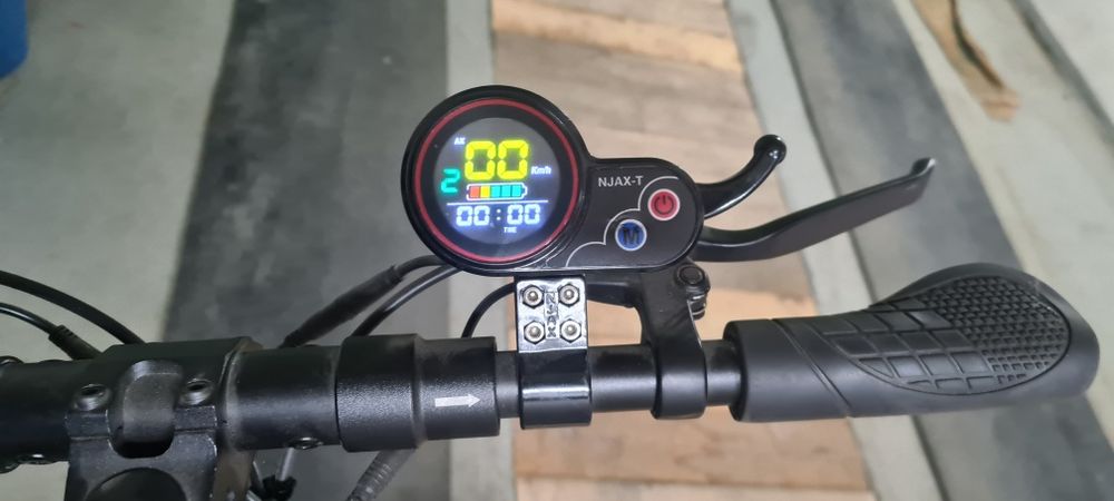 Электросамокат 500Ватт