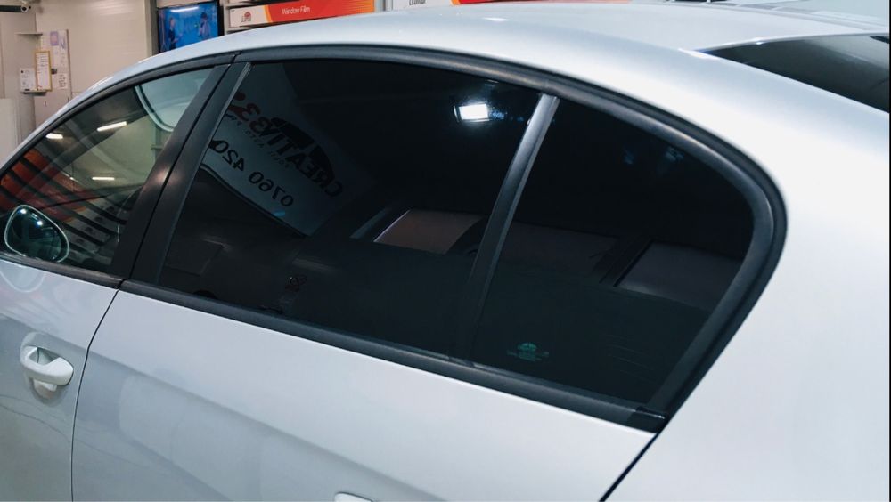 Folie auto LLumar  de la 300 lei