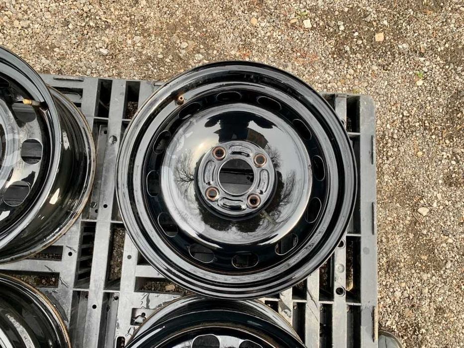 4бр.Оригинални железни джанти 15" 4x108 ET47.5 за Ford Fiesta,Ka,Figo