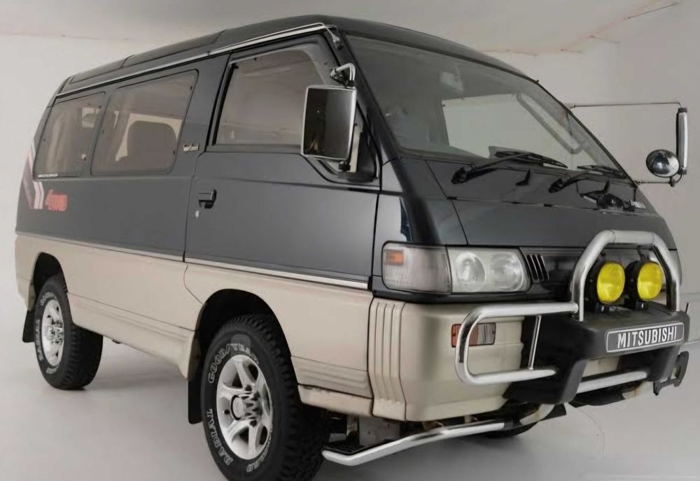 Mitsubishi Delica