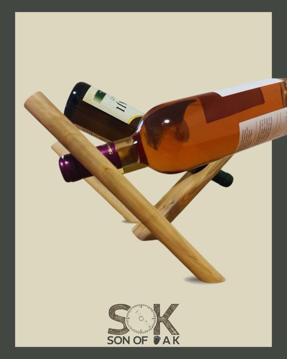 Suport Flotant pentru Sticla de Vin